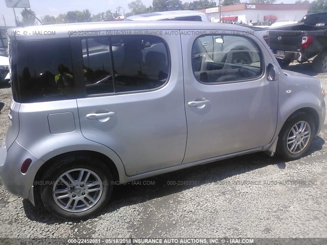 JN8AZ2KR4BT211418 - 2011 NISSAN CUBE S/SL/KROM SILVER photo 4