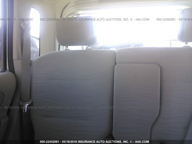 JN8AZ2KR4BT211418 - 2011 NISSAN CUBE S/SL/KROM SILVER photo 8