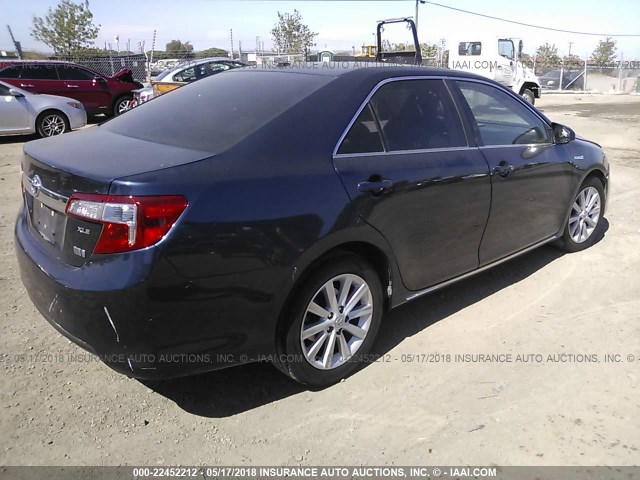 4T1BD1FKXEU135722 - 2014 TOYOTA CAMRY HYBRID/LE/XLE 蓝色 照片 4