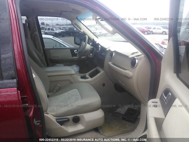 1FMPU16565LA06219 - 2005 FORD EXPEDITION XLT წითელი ფოტო 5