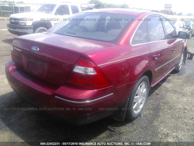 1FAFP231X6G160561 - 2006 FORD FIVE HUNDRED SE RED photo 4