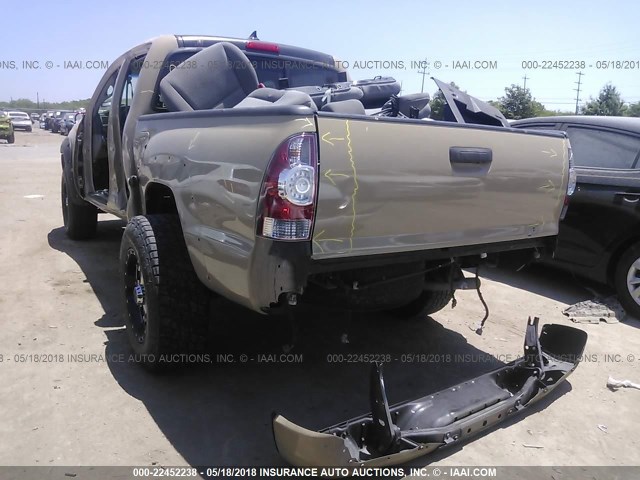 5TFJU4GN4CX019146 - 2012 TOYOTA TACOMA DOUBLE CAB PRERUNNER BROWN photo 3