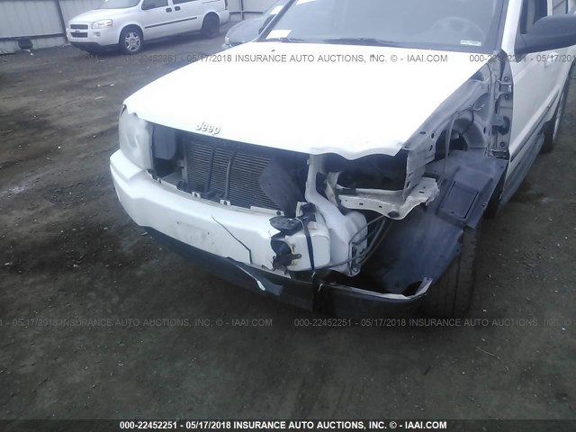 1J8GR48K67C564139 - 2007 JEEP GRAND CHEROKEE LAREDO/COLUMBIA/FREEDOM 白色 照片 6