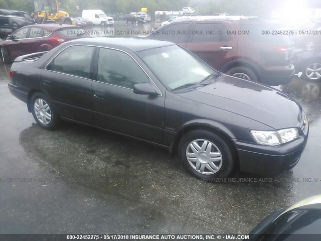 4T1BG22K7YU929830 - 2000 TOYOTA CAMRY CE/LE/XLE 灰色 照片 1