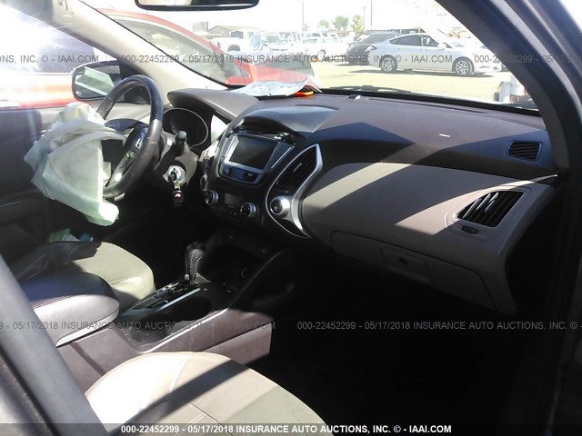 KM8JUCAC4CU539717 - 2012 HYUNDAI TUCSON GLS/LIMITED ვერცხლისფერი ფოტო 5