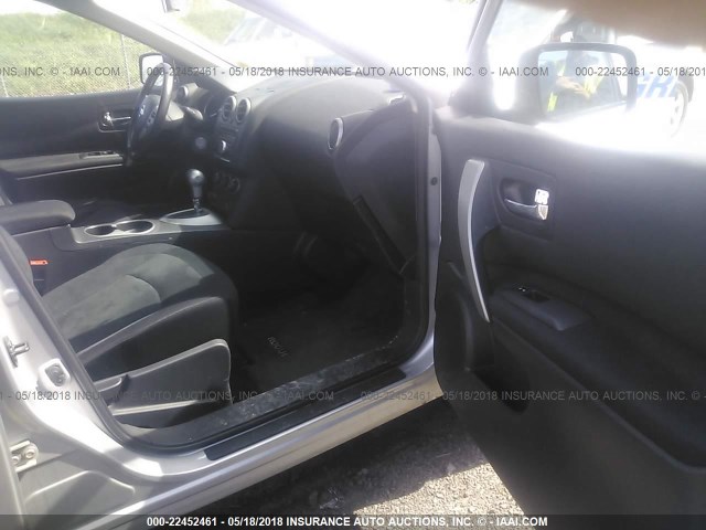 JN8AS5MVXBW269869 - 2011 NISSAN ROGUE S/SV/KROM SILVER photo 5