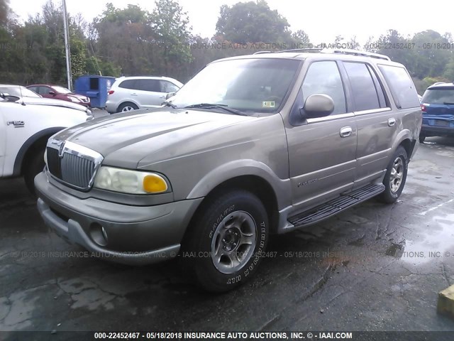 5LMFU28RX1LJ14495 - 2001 LINCOLN NAVIGATOR Pewter photo 2