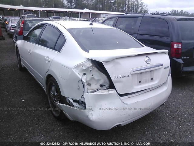 1N4CL21E67C225578 - 2007 NISSAN ALTIMA HYBRID WHITE photo 3