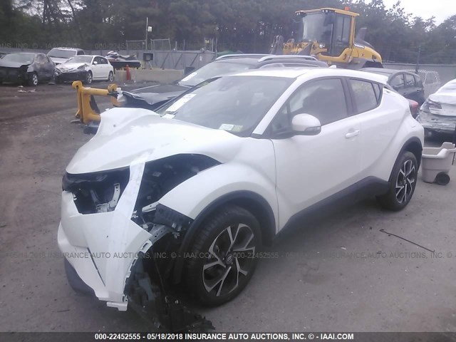 NMTKHMBX8JR052122 - 2018 TOYOTA C-HR XLE/XLE PREMIUM WHITE photo 2