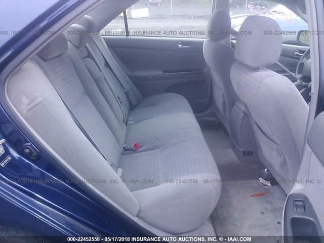 4T1BE32K45U412878 - 2005 TOYOTA CAMRY LE/XLE/SE ლურჯი ფოტო 8