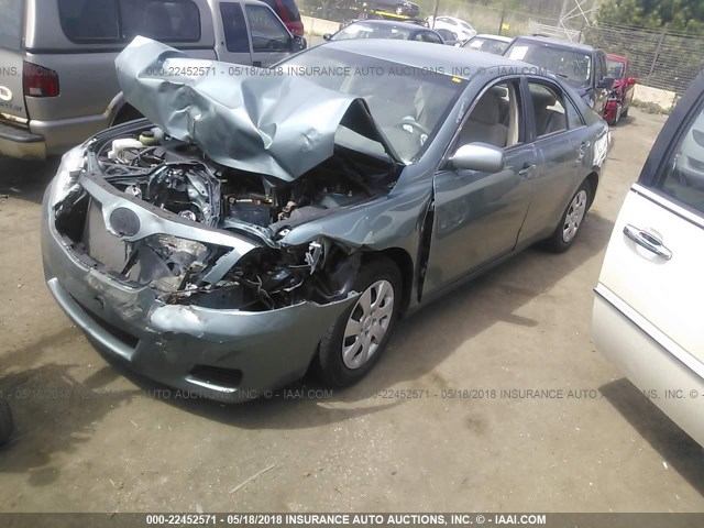 4T1BF3EKXBU749012 - 2011 TOYOTA CAMRY SE/LE/XLE TEAL photo 2