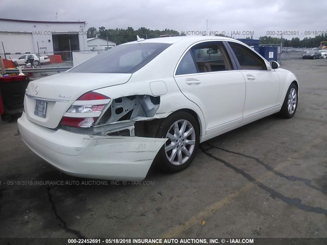 WDDNG86X17A140430 - 2007 MERCEDES-BENZ S 550 4MATIC WHITE photo 4