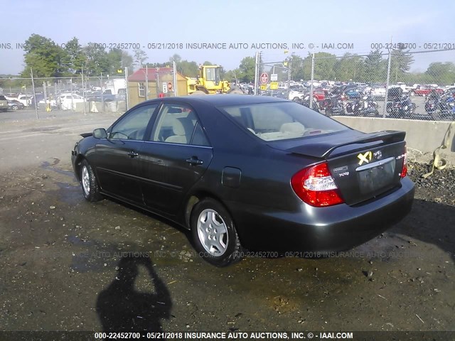 4T1BF30K33U047459 - 2003 TOYOTA CAMRY LE/XLE/SE ტურკოუსი ფოტო 3