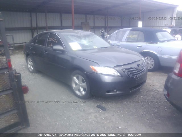 4T1BE46K97U169538 - 2007 TOYOTA CAMRY NEW GENERAT CE/LE/XLE/SE GRAY photo 1