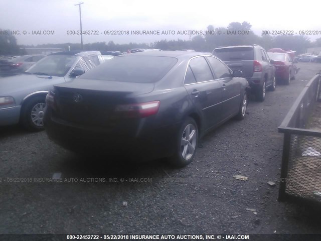 4T1BE46K97U169538 - 2007 TOYOTA CAMRY NEW GENERAT CE/LE/XLE/SE GRAY photo 4