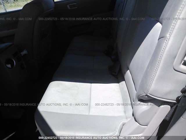 5FNYF3H23BB025908 - 2011 HONDA PILOT LX WHITE photo 8