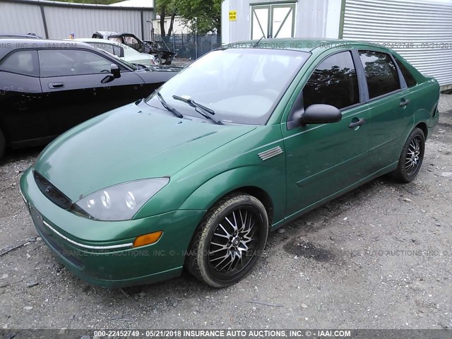 1FAFP34P02W285674 - 2002 FORD FOCUS SE/SE COMFORT GREEN photo 2