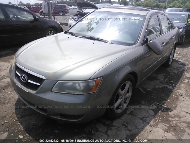 5NPEU46F17H193074 - 2007 HYUNDAI SONATA SE/LIMITED GREEN photo 2