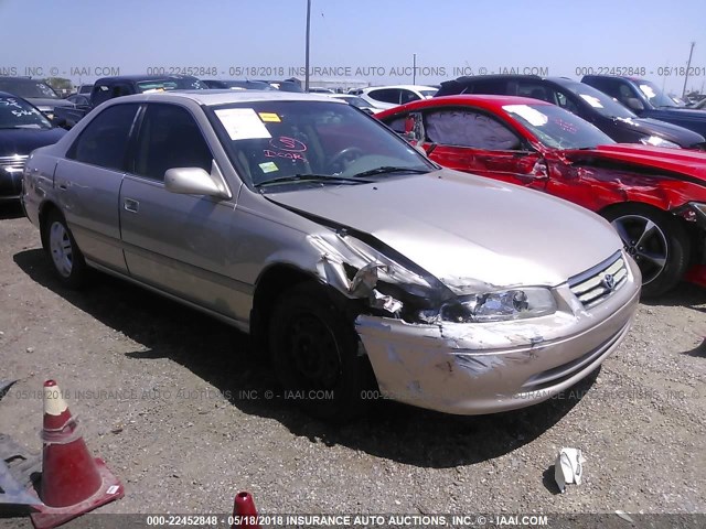 4T1BF22K31U966690 - 2001 TOYOTA CAMRY LE/XLE TAN photo 1