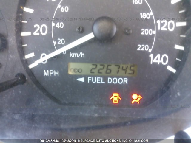 4T1BF22K31U966690 - 2001 TOYOTA CAMRY LE/XLE Braun Foto 7