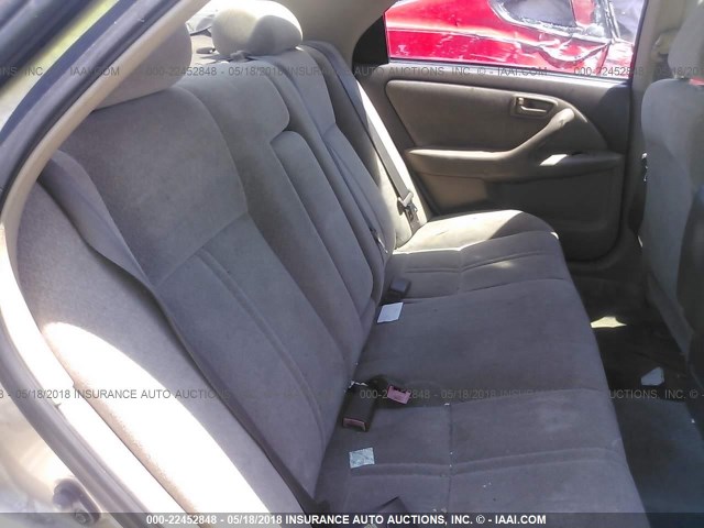 4T1BF22K31U966690 - 2001 TOYOTA CAMRY LE/XLE Braun Foto 8
