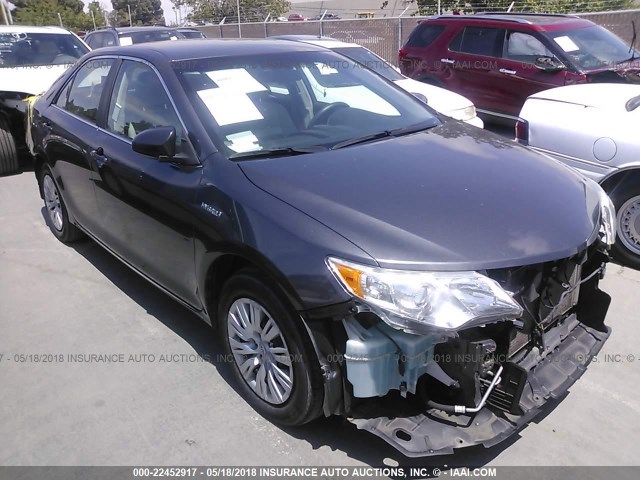 4T1BD1FK1DU071939 - 2013 TOYOTA CAMRY HYBRID/LE/XLE 灰色 照片 1