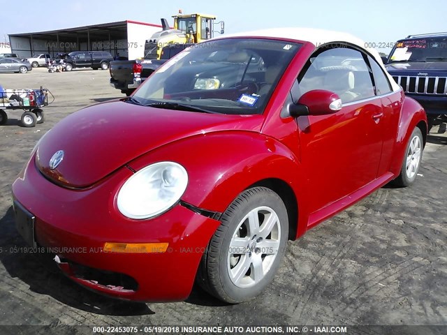 3VWPF31Y27M407521 - 2007 VOLKSWAGEN NEW BEETLE CONVERTIBLE RED photo 2