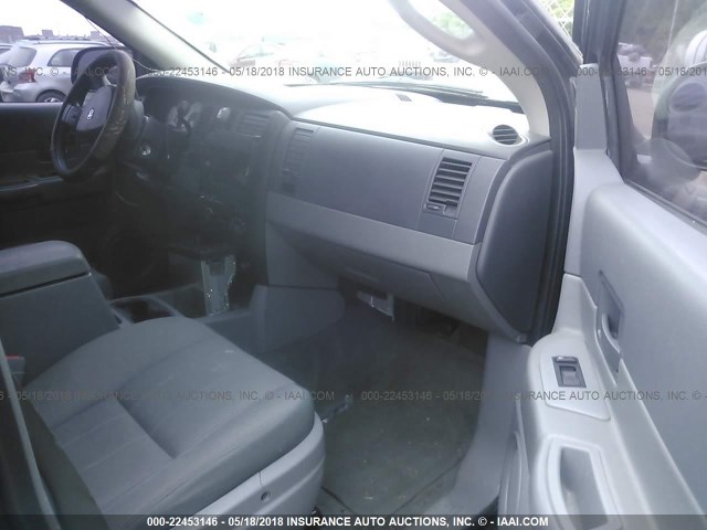 1D4HB38N75F558742 - 2005 DODGE DURANGO ST BLACK photo 5