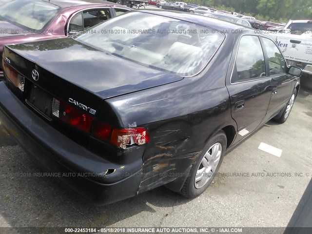 4T1BG22K51U109848 - 2001 TOYOTA CAMRY CE/LE/XLE 黑色 照片 4