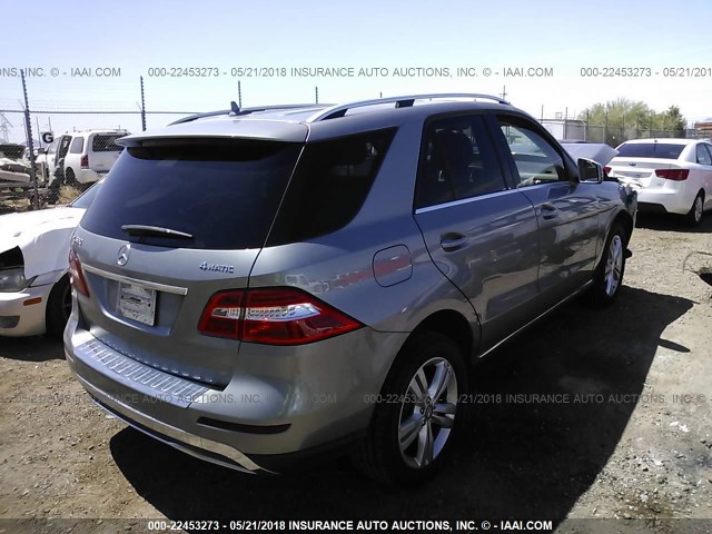 4JGDA5HB0CA003301 - 2012 MERCEDES-BENZ ML 350 4MATIC SILVER photo 4