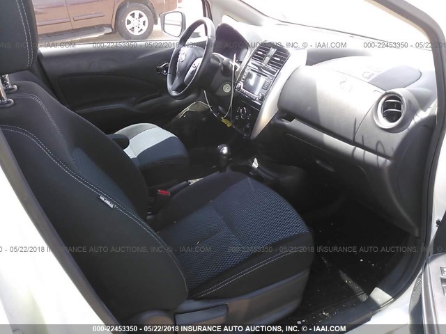 3N1CE2CPXGL362811 - 2016 NISSAN VERSA NOTE S/S PLUS/SV/SL/SR WHITE photo 5