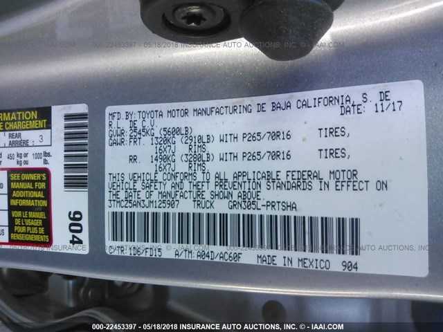 3TMCZ5AN3JM125907 - 2018 TOYOTA TACOMA DBL CAB/SR/TRDSPT/OR/PRO ვერცხლისფერი ფოტო 9