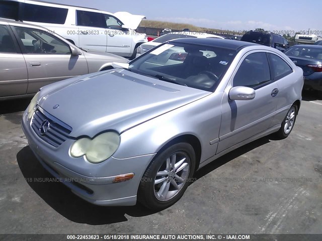 WDBRN47J12A184651 - 2002 MERCEDES-BENZ C 230K SPORT COUPE SILVER photo 2