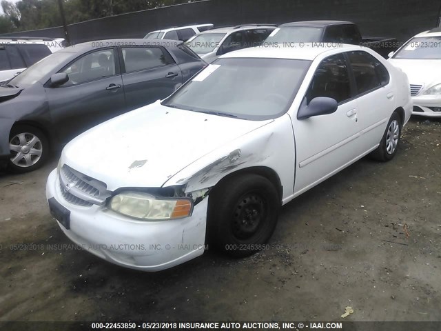 1N4DL01D3YC235129 - 2000 NISSAN ALTIMA XE/GXE/SE/GLE WHITE photo 2