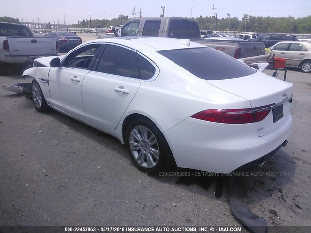 SAJBD4BV2GCY21544 - 2016 JAGUAR XF PREMIUM WHITE photo 3