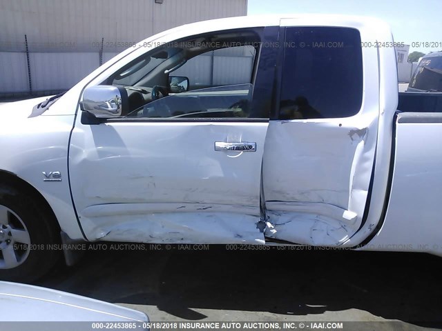 1N6AA06A14N574971 - 2004 NISSAN TITAN XE/SE/LE WHITE photo 6