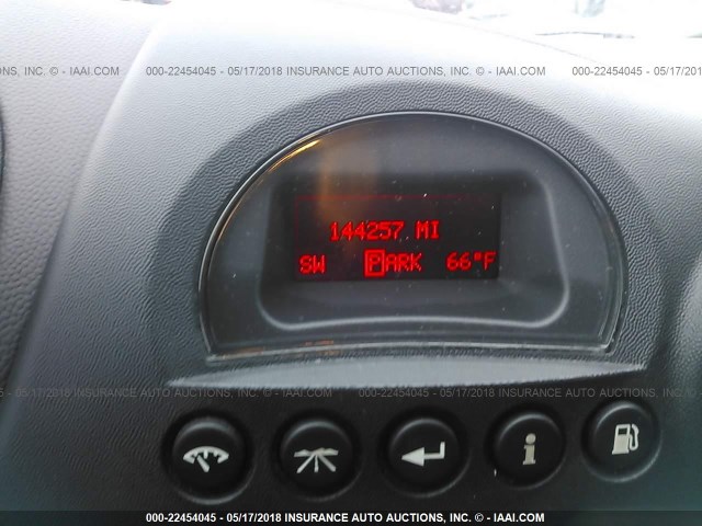 2G2WP582771218674 - 2007 PONTIAC GRAND PRIX GRAY photo 7