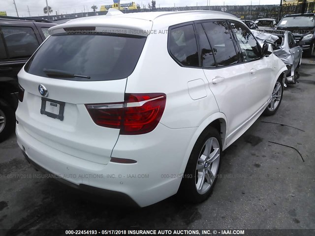 5UXWX9C5XD0A16120 - 2013 BMW X3 XDRIVE28I WHITE photo 4