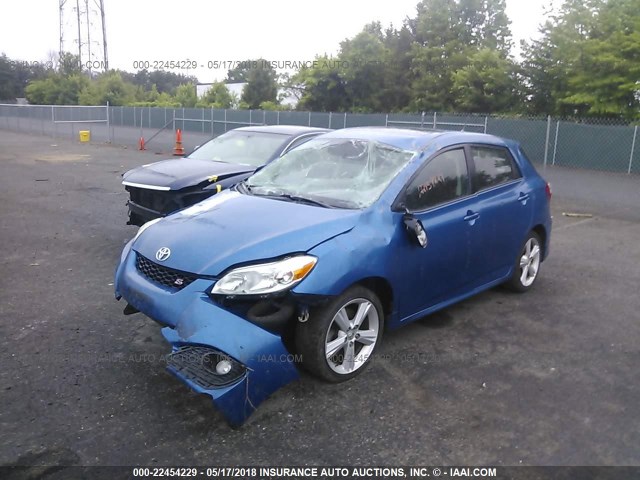 2T1KE40E49C011812 - 2009 TOYOTA COROLLA MATRIX S BLUE photo 2