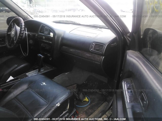 JN8DR09X34W809443 - 2004 NISSAN PATHFINDER LE/SE BLACK photo 5