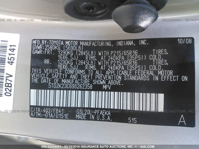 5TDZK23C69S262358 - 2009 TOYOTA SIENNA CE/LE GOLD photo 9