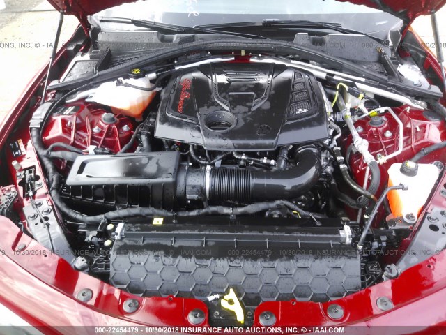 ZARFAEDN2H7550786 - 2017 ALFA ROMEO GIULIA Q4 红色 照片 10
