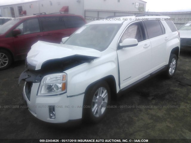 2GKFLTEK6D6391041 - 2013 GMC TERRAIN SLE WHITE photo 2