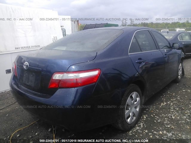 4T1BE46K18U202615 - 2008 TOYOTA CAMRY CE/LE/XLE/SE BLUE photo 4