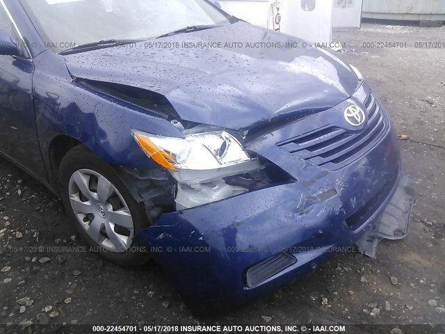 4T1BE46K18U202615 - 2008 TOYOTA CAMRY CE/LE/XLE/SE BLUE photo 6