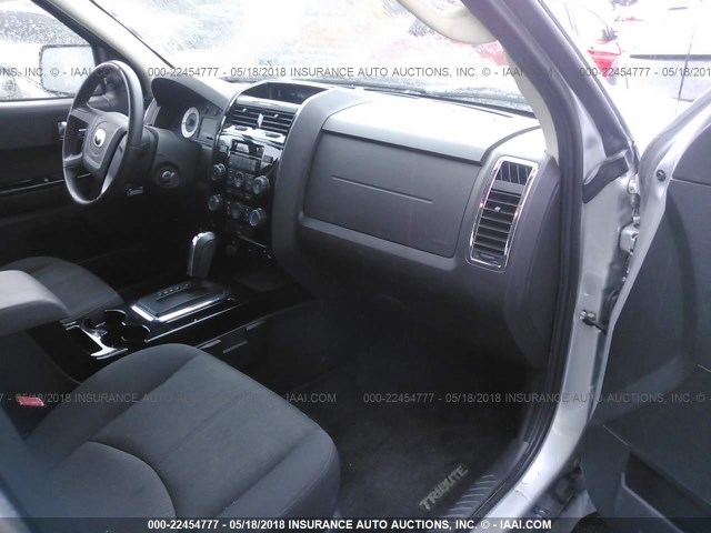 4F2CY0C79AKM06444 - 2010 MAZDA TRIBUTE I SILVER photo 5