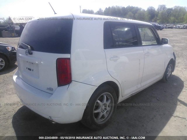 JTLKE50E981028697 - 2008 TOYOTA SCION XB WHITE photo 4