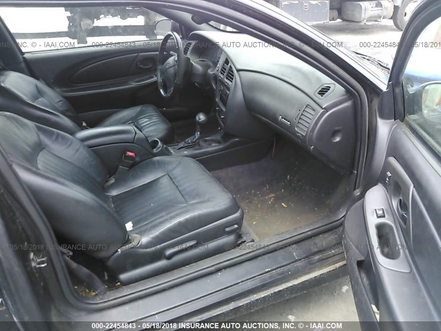 2G1WX15K619151608 - 2001 CHEVROLET MONTE CARLO SS შავი ფოტო 5