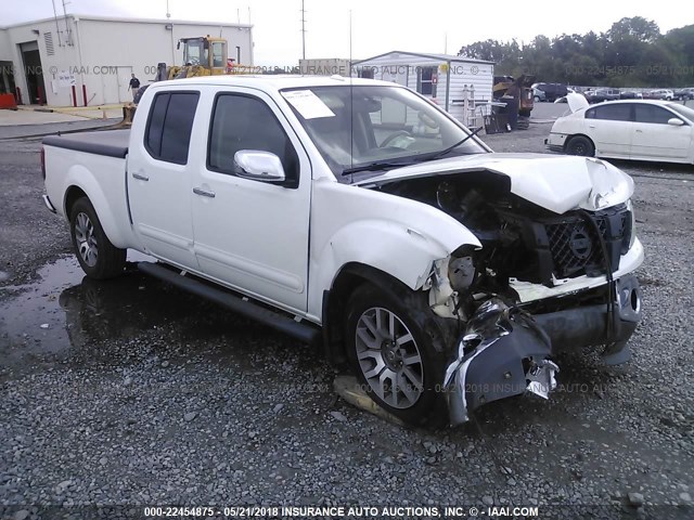 1N6AD0FR2DN738354 - 2013 NISSAN FRONTIER SV/SL WHITE photo 1