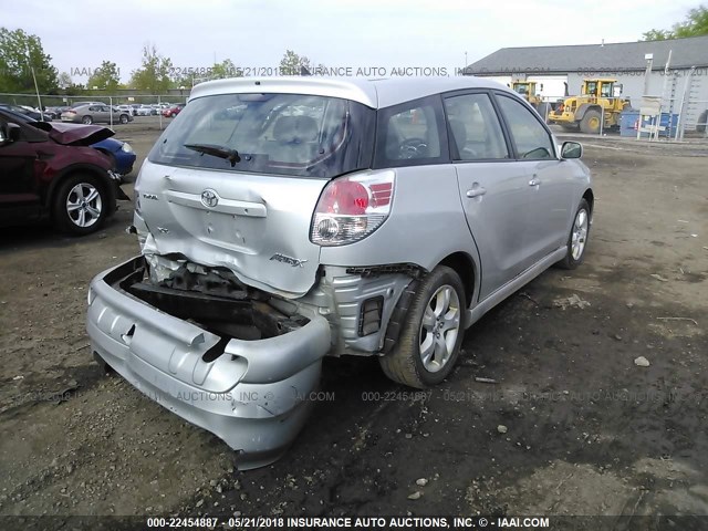 2T1KR32E57C676632 - 2007 TOYOTA COROLLA MATRIX XR SILVER photo 4